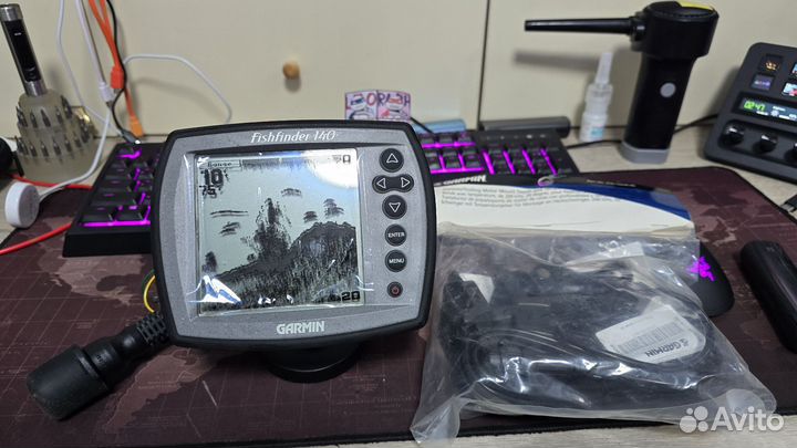 Эхолот garmin fishfinder 140