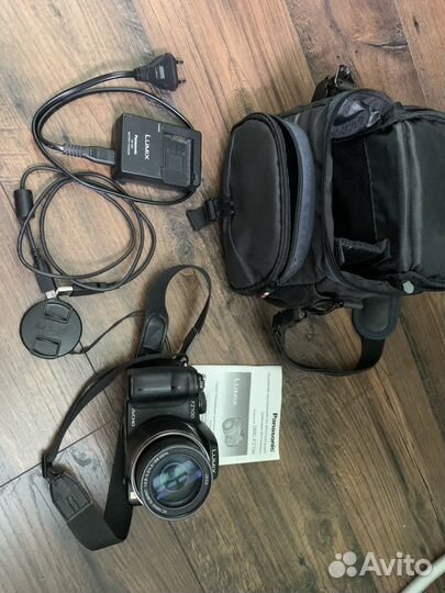 Фотокамера Lumix FZ100