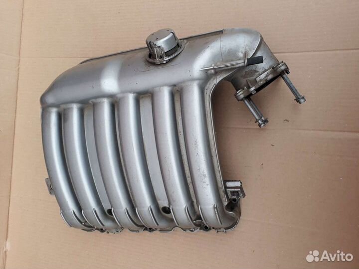 Впускной коллектор пежо 607