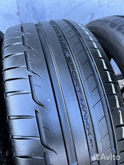 Dunlop SP Sport Maxx RT 235/45 R17