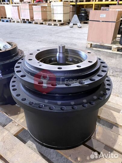 Редуктор хода Doosan DX420LCA