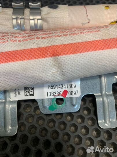 Подушка безопасности боковая правая Bmw 520I F10
