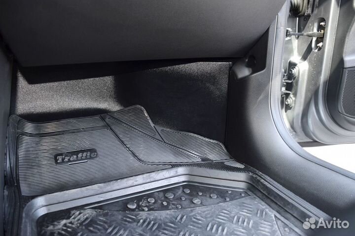 Площадки для ног LADA Vesta /SW Cross