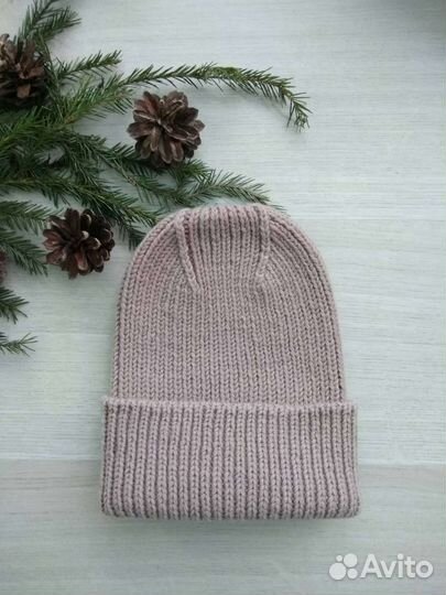 Шапка женская вязаная