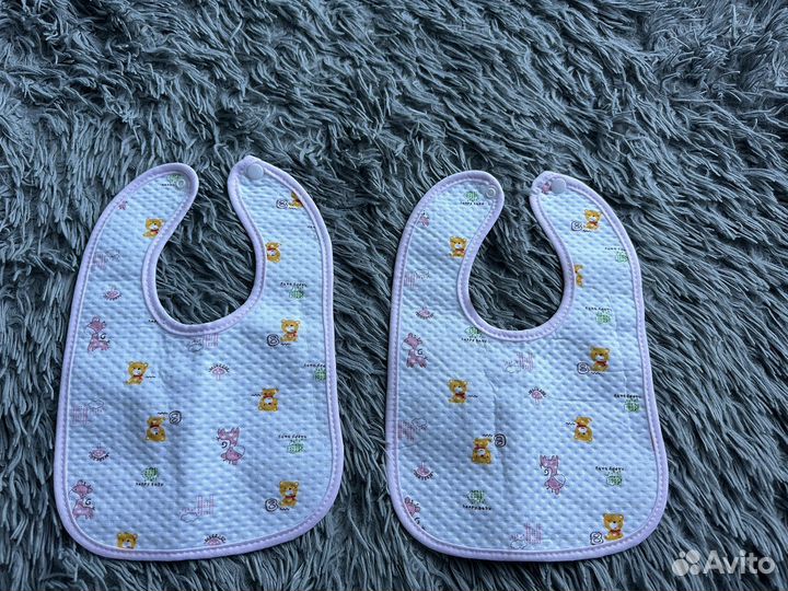 Нагруднкик слюнявчик кормления на кнопке 2 шт