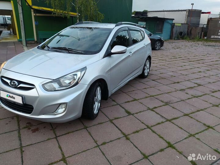 Hyundai Solaris 1.6 AT, 2012, 106 000 км