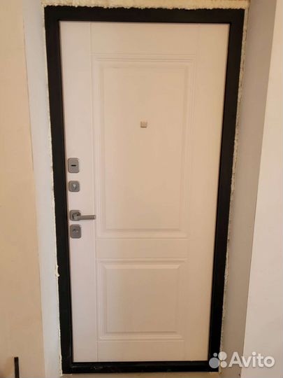 Дверь металлическая