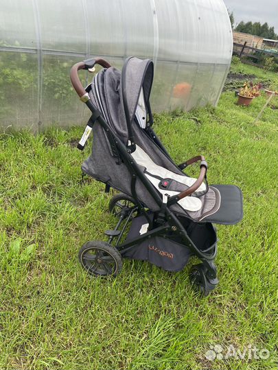 Прогулочная всесезонная коляска luxmom 609