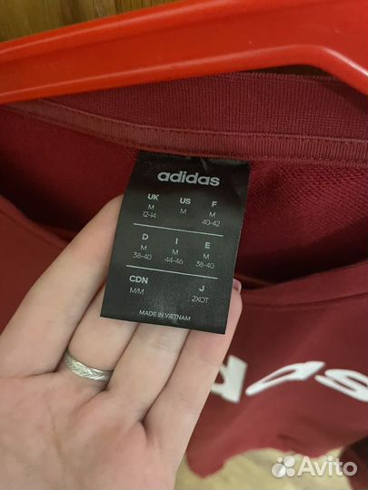 Толстовка женская adidas