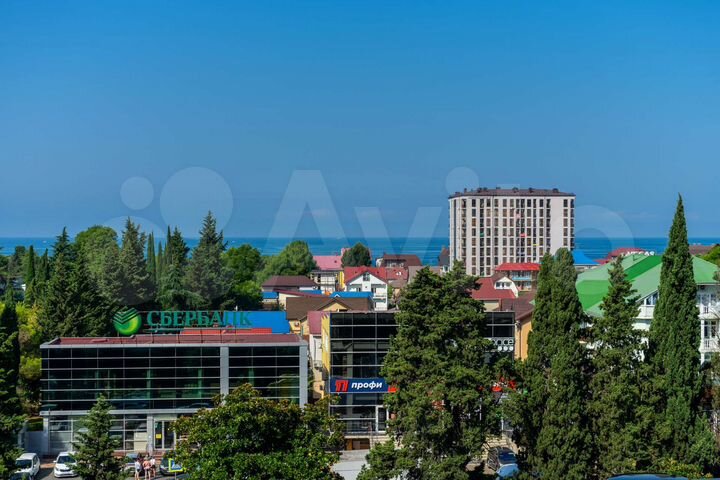 2-к. квартира, 65 м², 3/21 эт.