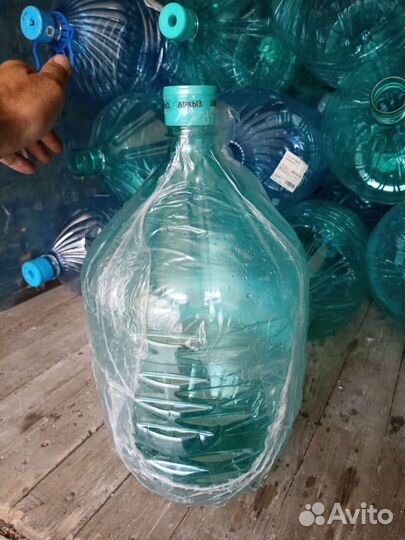 Бутылка для воды 19 литров