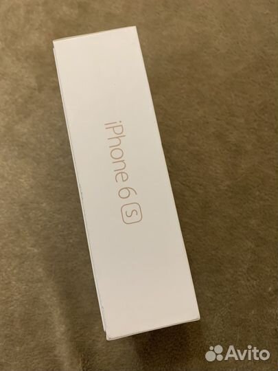 Коробка от iPhone 6s