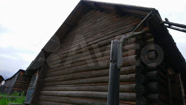 Дом 28 м² на участке 23 сот.