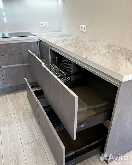 Кухонные гарнитуры