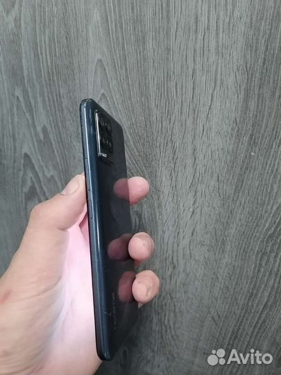 Realme 8