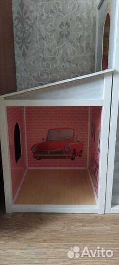 Домик кукольный