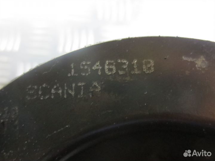 Поршень Scania 1546310