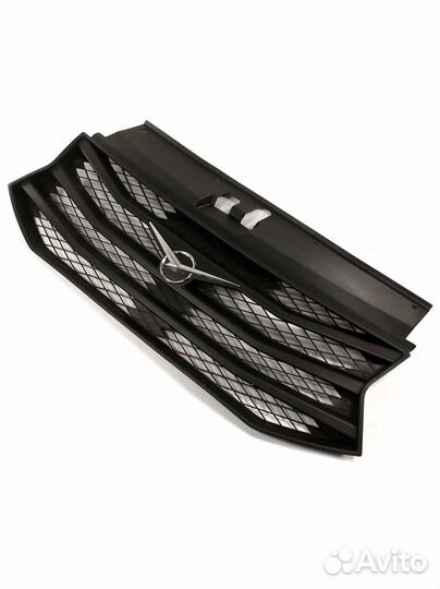 Решетка радиатора УАЗ Патриот 