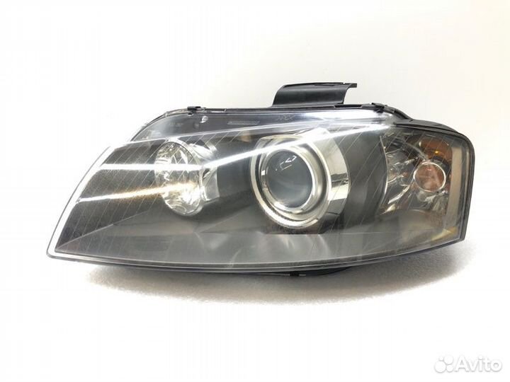 Фара передняя левая Audi A3 8P 2007