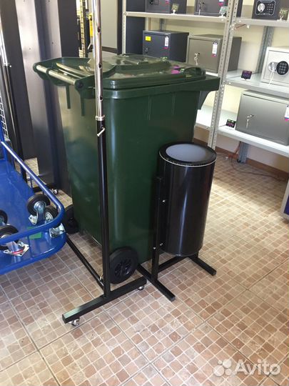Мусорный контейнер