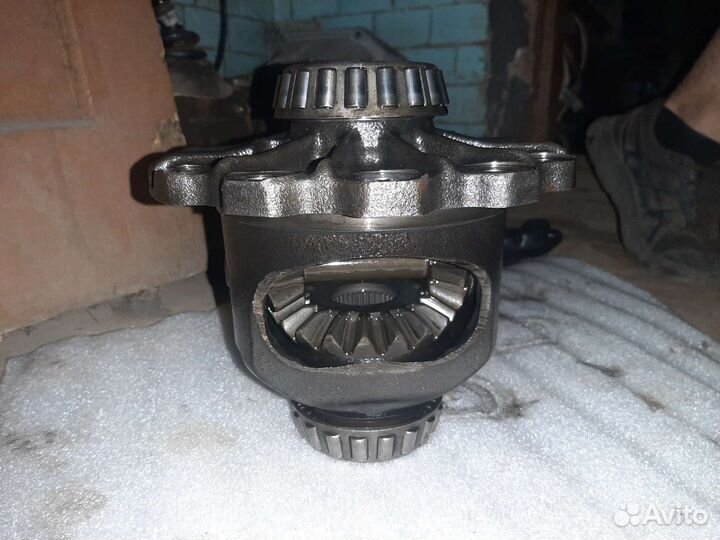 Дифференциал задний Mitsubishi Pajero Montero 3