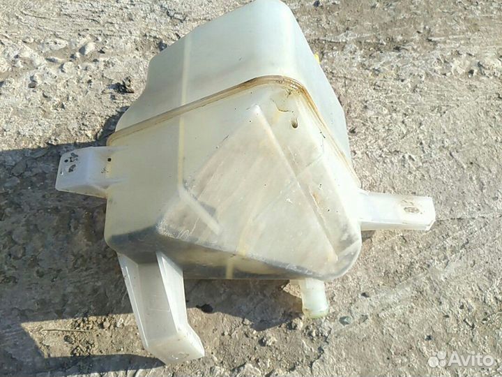 Бачок антифриза Лада Калина LADA Kalina