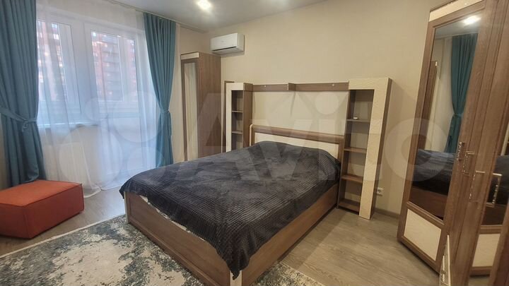 2-к. квартира, 53 м², 7/17 эт.