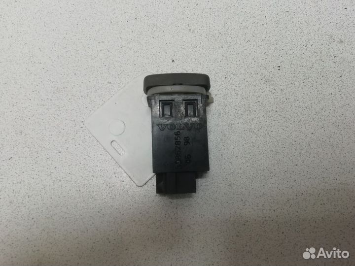 Кнопка обогрева сидений 30862856