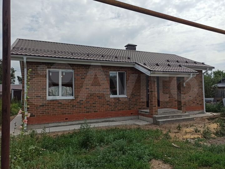 Коттедж 75 м² на участке 4 сот.