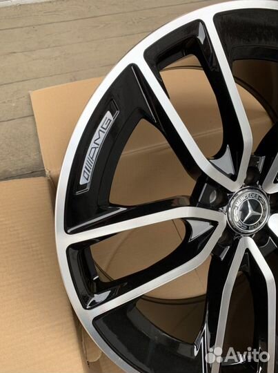 Разноширокие диски R22 Mercedes GLE