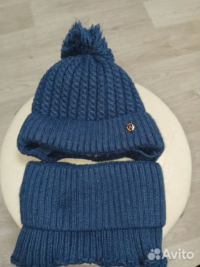 Комплект шапка и снуд