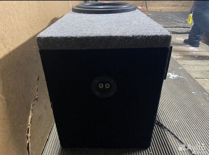 Сабвуфер урал и уселитель machete