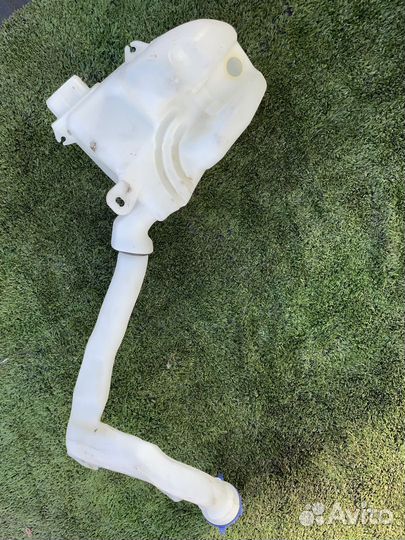 Бачок стеклоомывателя Peugeot 208 968398868000