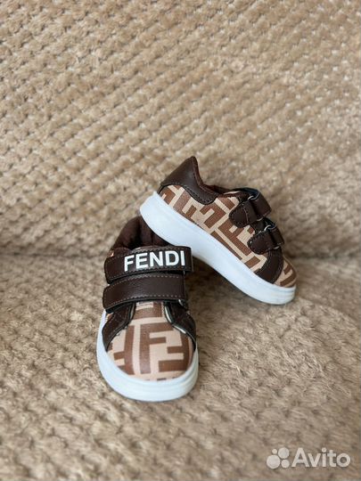 Детская обувь 22 размер