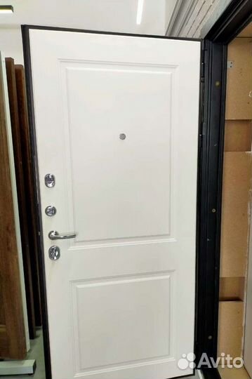 Дверь входная