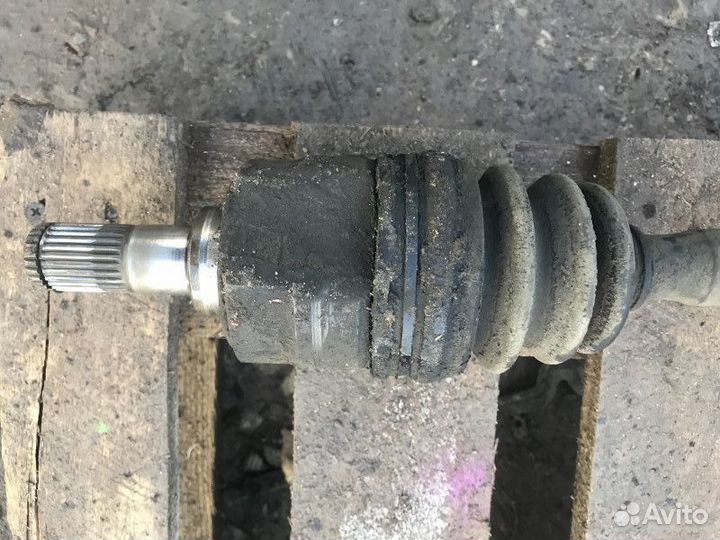 Привод передний правый Kia Rio