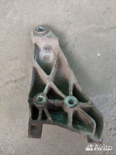 Кронштейн генератора Chevrolet Lanos A15SMS