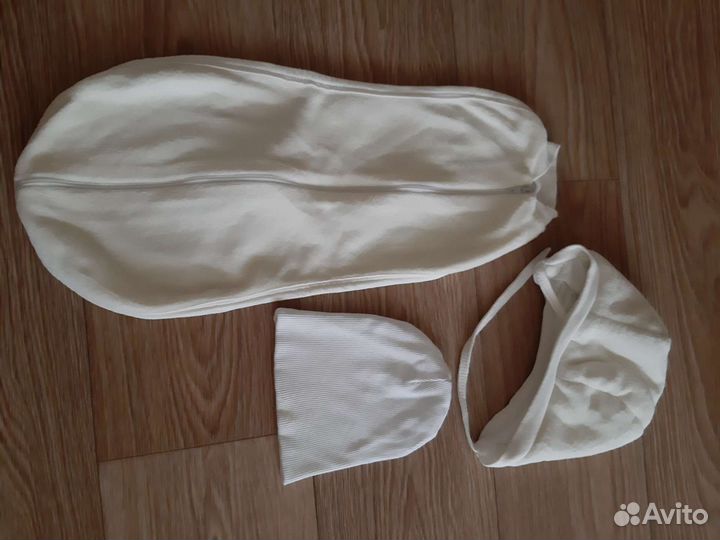 Комплект на выписку для девочки