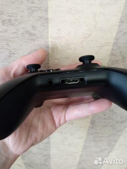 Геймпад xbox one