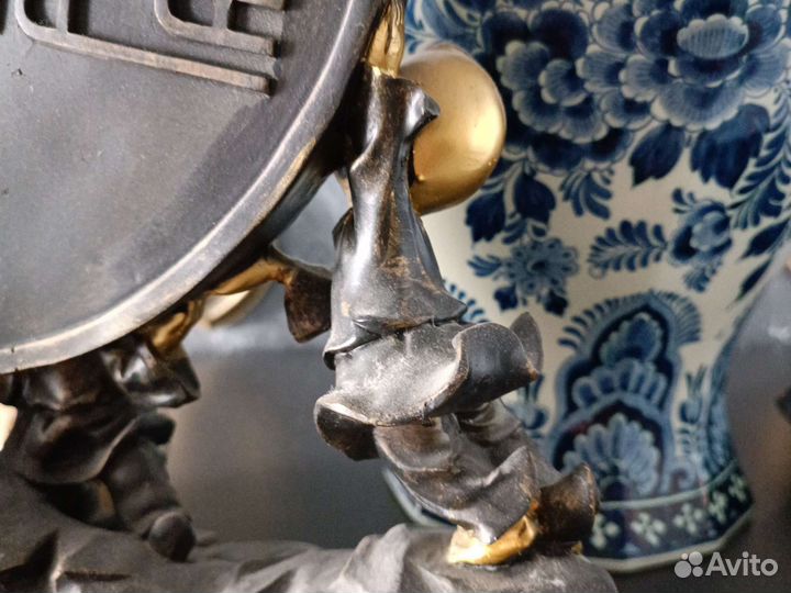 Декор Китайская статуэтка