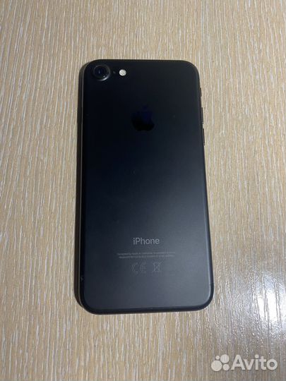 iPhone 7, 32 ГБ