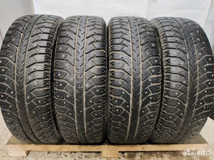 Bridgestone Ice Cruiser 7000S 235/65 R17 108T