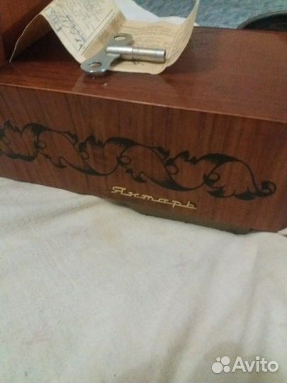 Часы каминные с боем Янтарь (Большие ) 80г СССР