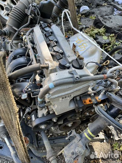 Двигатель 2azfe