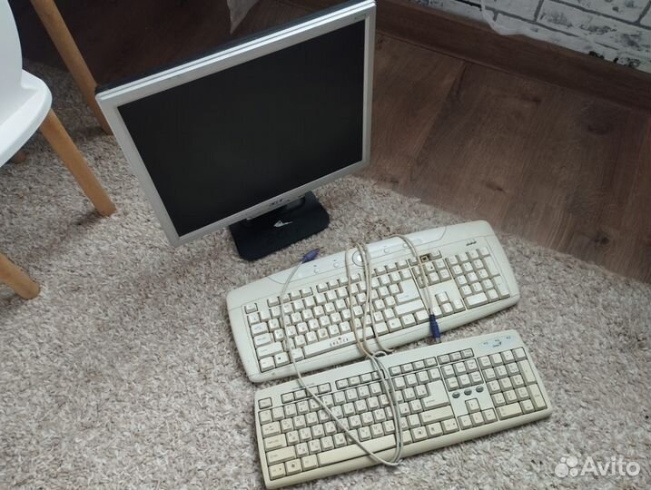 Монитор клавиатура