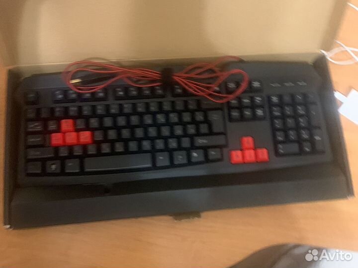 Игровая клавиатура