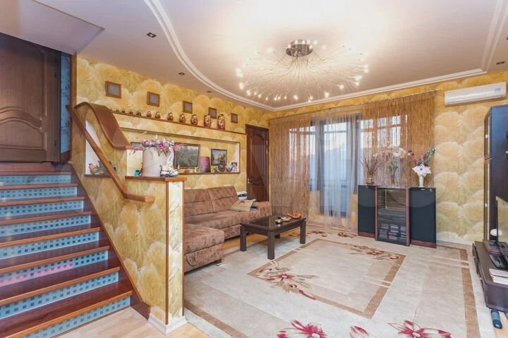 4-к. квартира, 151,3 м², 6/7 эт.