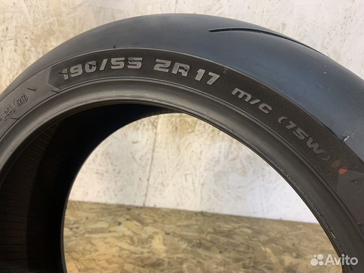 Мотошина 190 55 R17 Metzeler Racetec RR