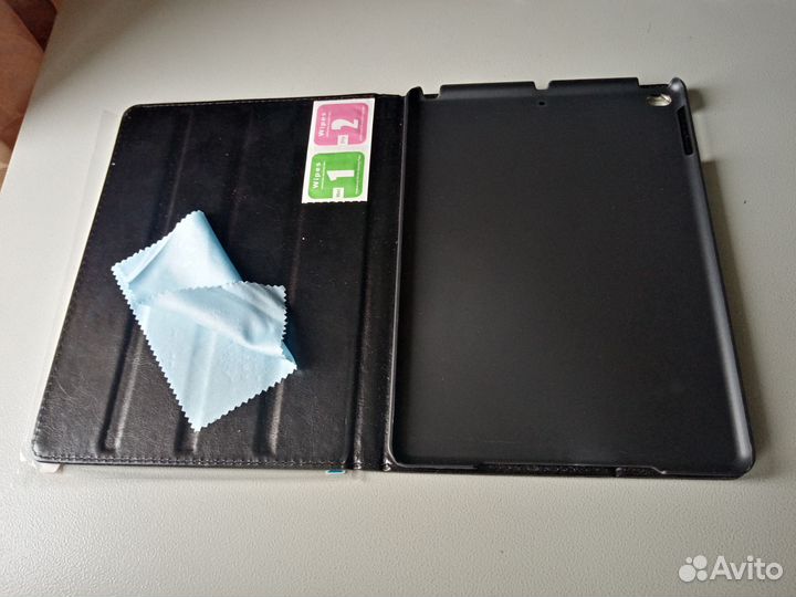 Чехол для Планшета iPad 9.7