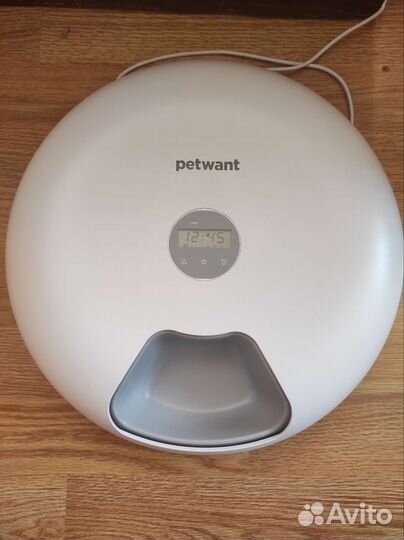 Автокормушка для кошек и собак